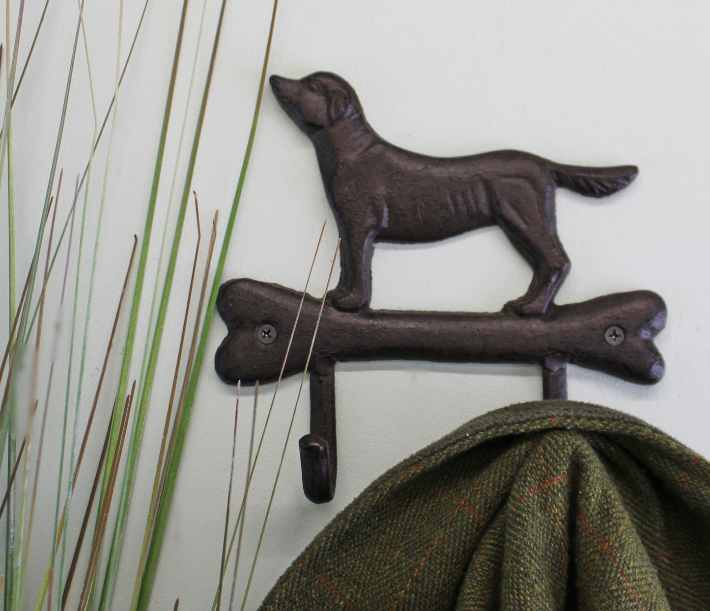Rustic Cast Iron Wall Hooks Gun Dog Design Set of 2 Hooks Perfect for Home