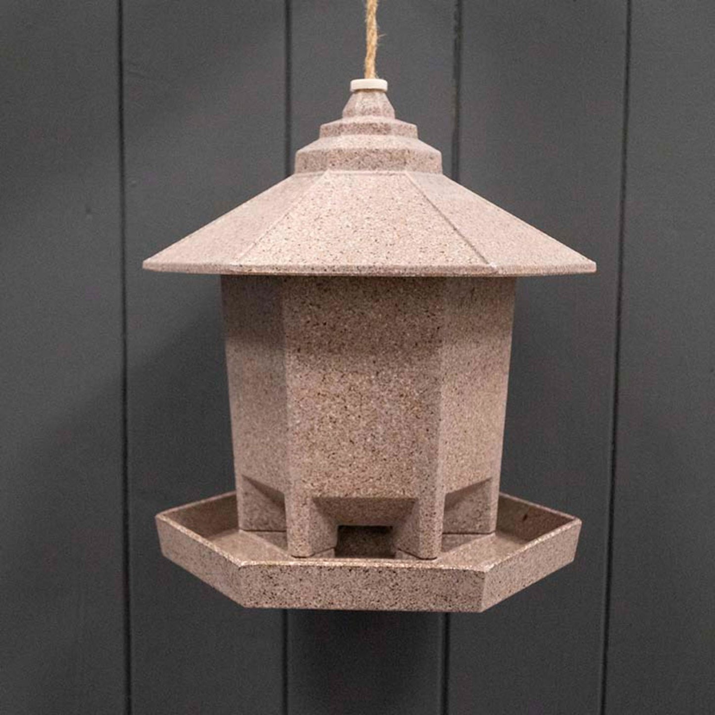 Premium Hexagonal Bird Feeder - Perfect for Garden & Outdoor Use