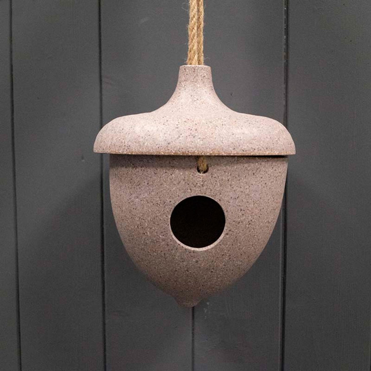 Earthy Nut Husk Hanging Acorn Birdhouse - Perfect for Garden Decor