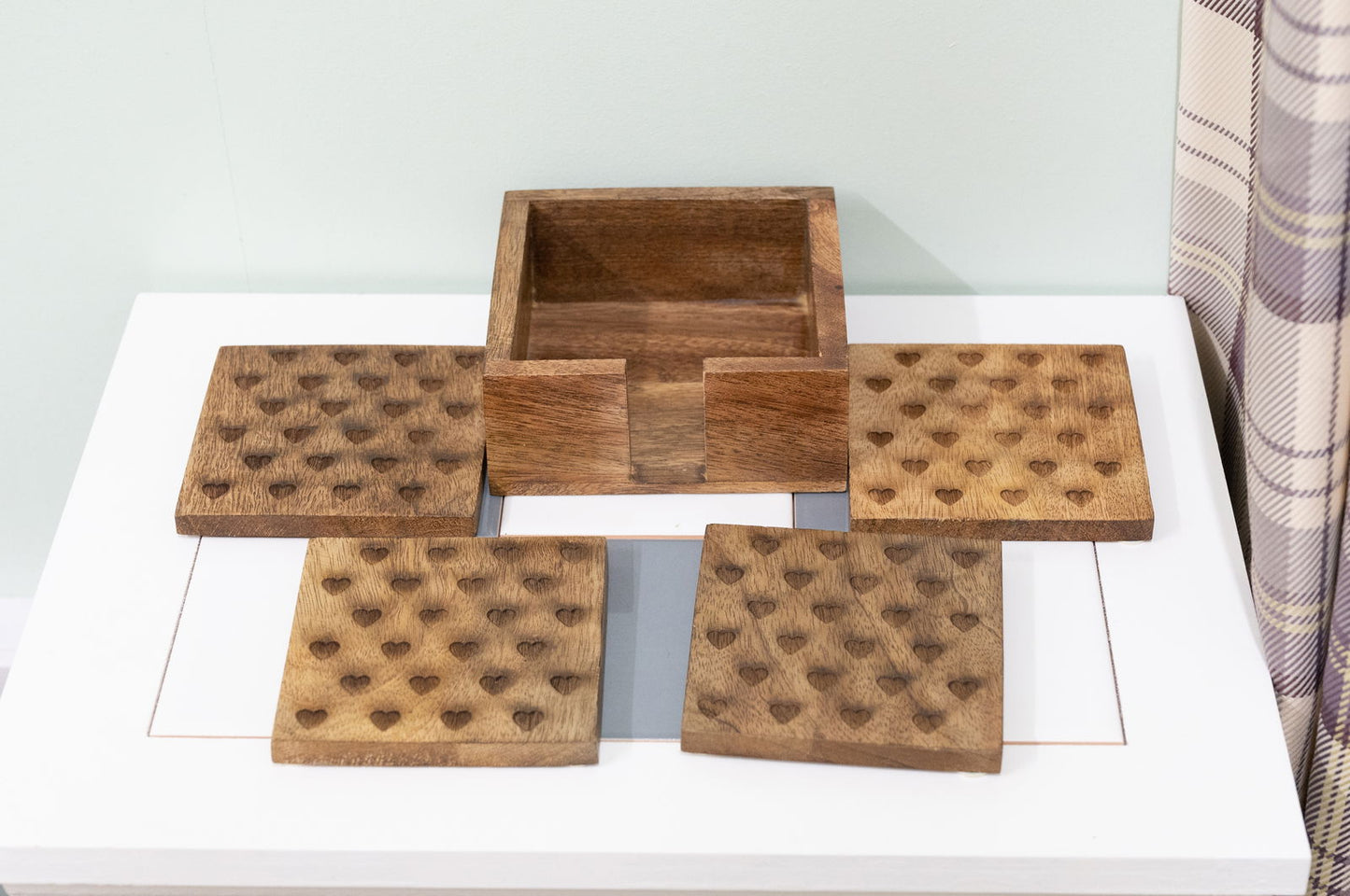 Set of 4 Engraved Heart Design Coasters for Gifts and Home Decor