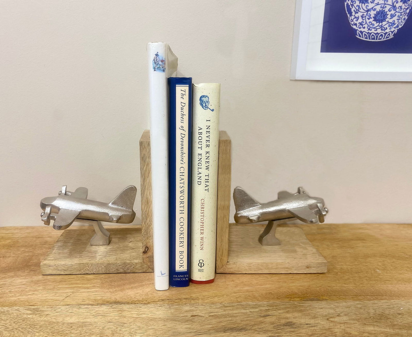 Set of 2 Aeroplane Bookends - Unique Home Decor for Aviation Lovers