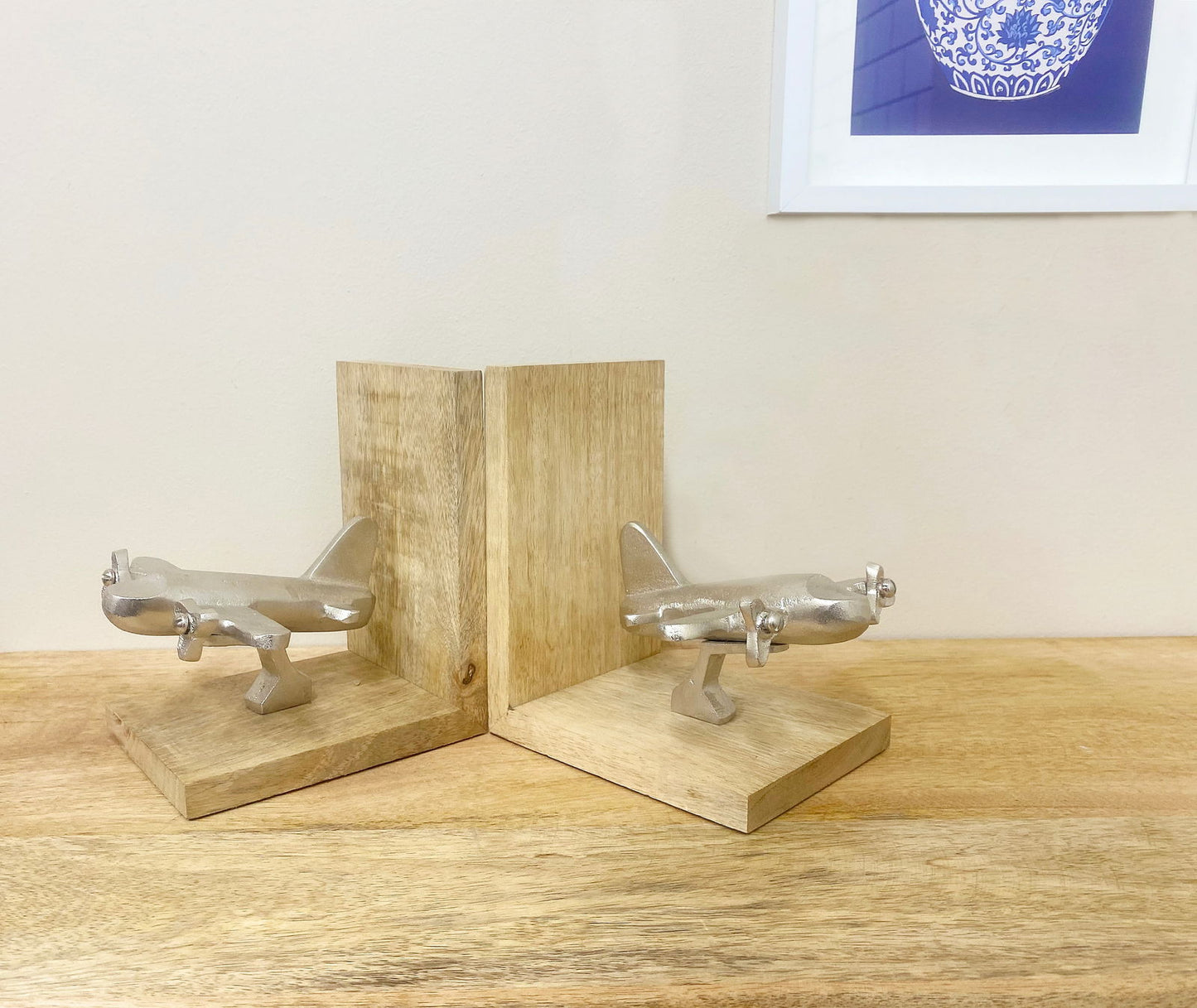 Set of 2 Aeroplane Bookends - Unique Home Decor for Aviation Lovers