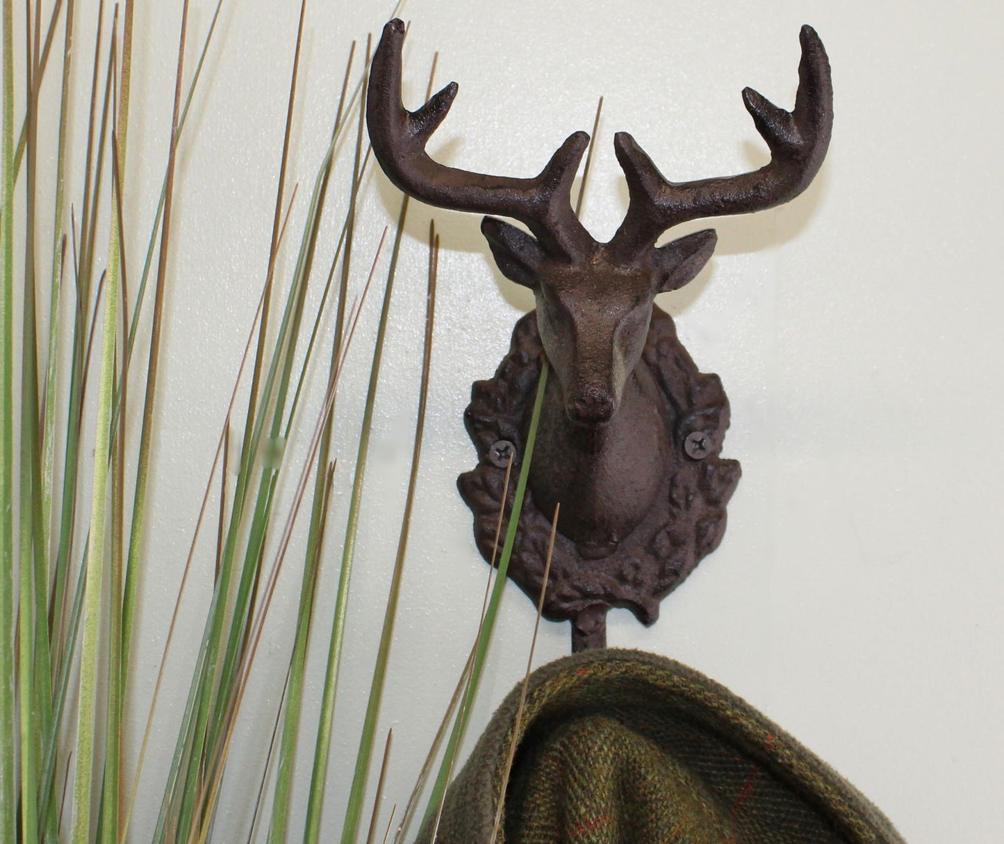 Rustic Cast Iron Wall Hooks Single Stag Bust Vintage Home Decor