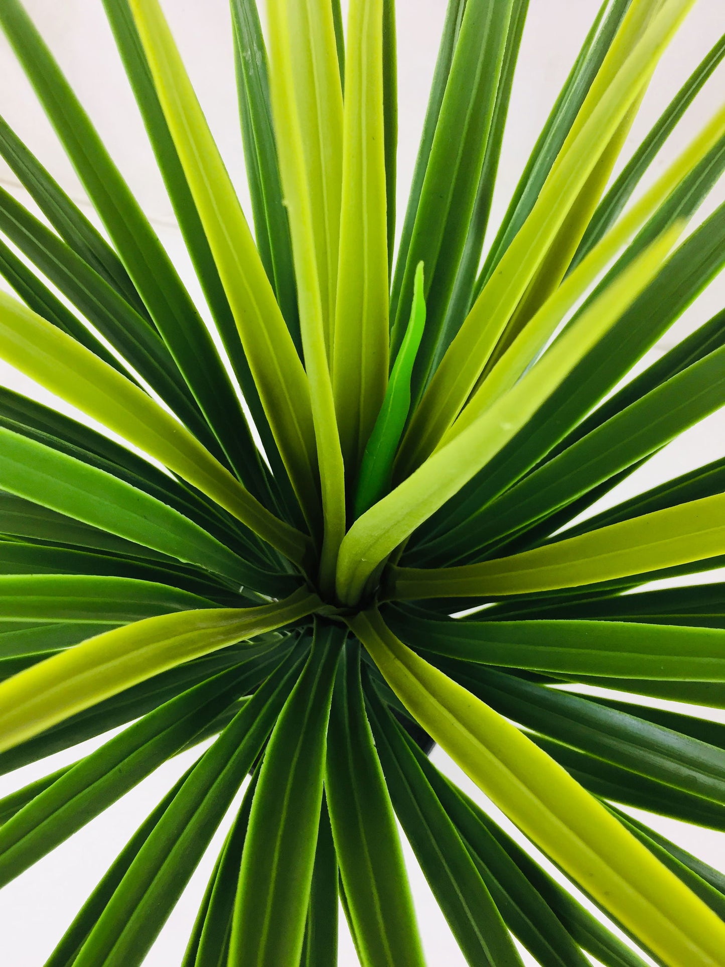 Artificial Pineapple Tree 68cm Realistic Faux Plant for Home Decor