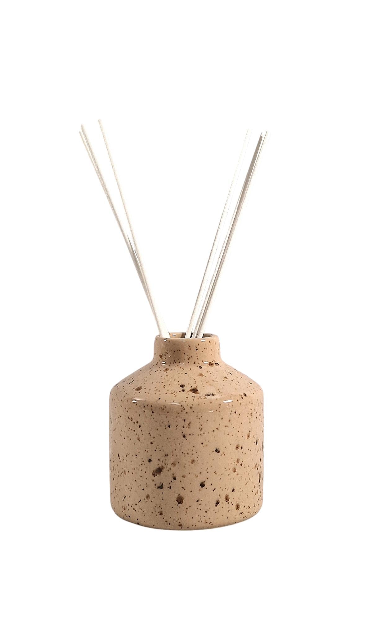 Cedar Cotton Ceramic Diffuser 100ml Aromatherapy Essential Oil