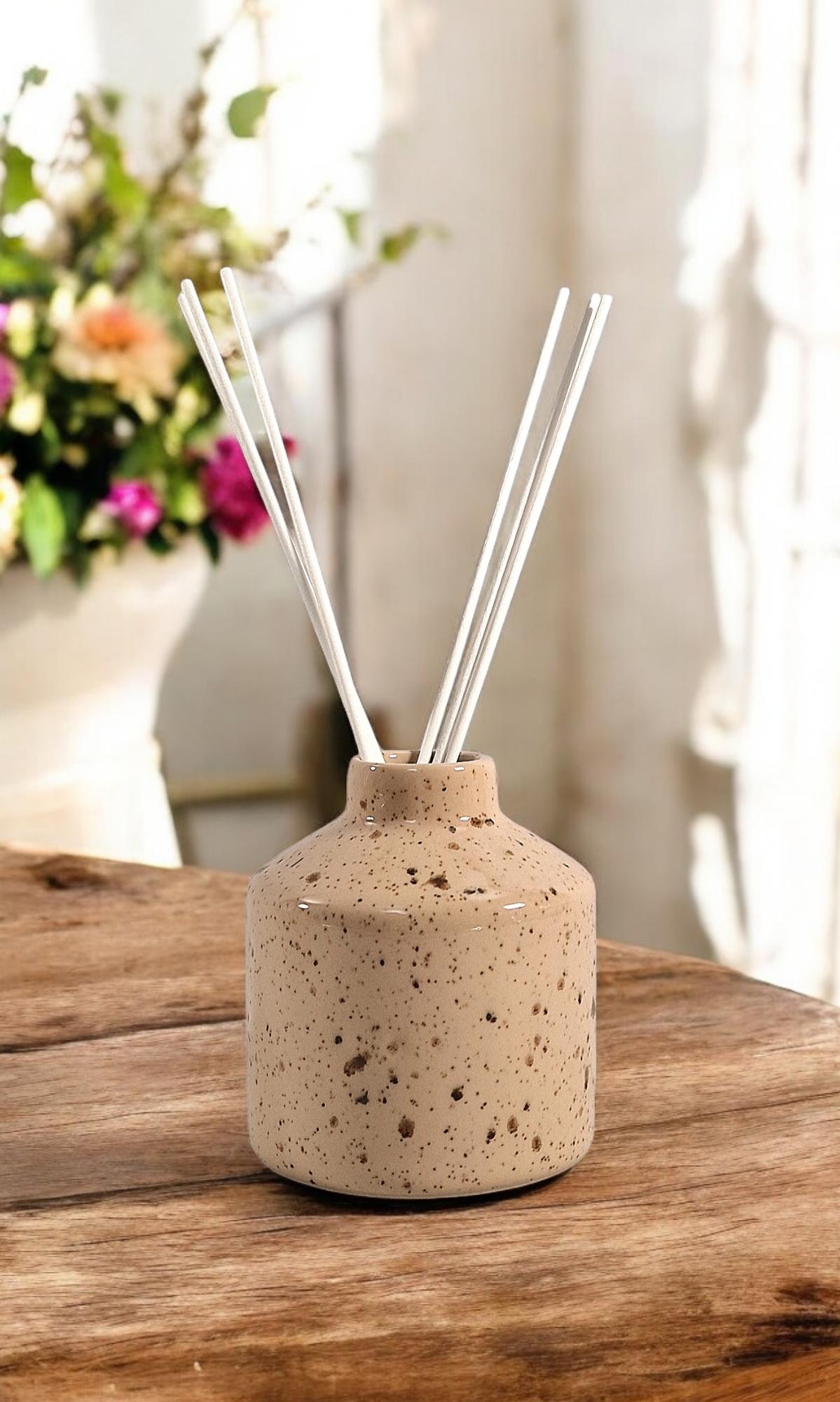 Cedar Cotton Ceramic Diffuser 100ml Aromatherapy Essential Oil