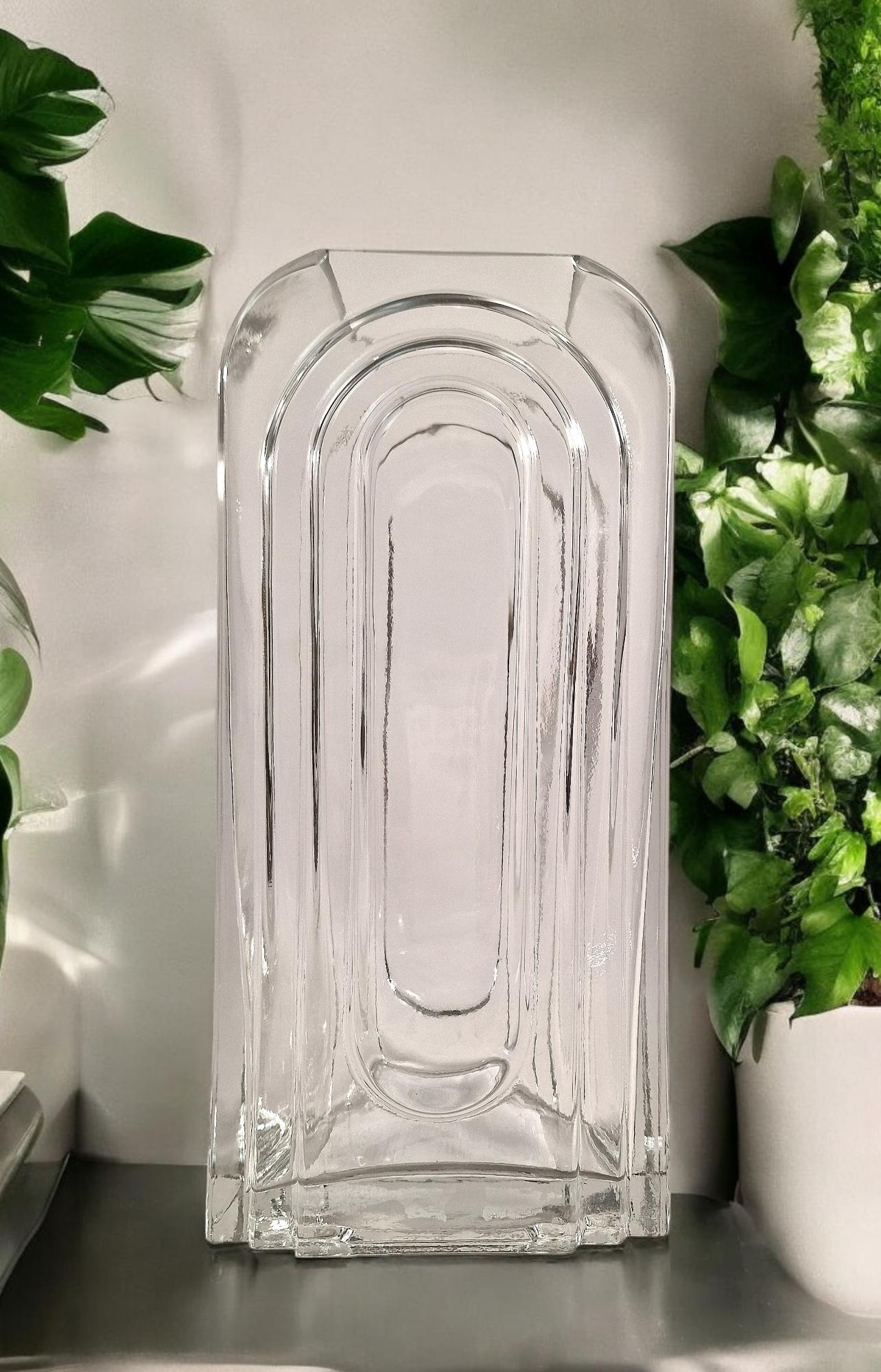 Clear Glass Arch Vase Elegant Home Decor Modern Centerpiece Perfect for Weddings