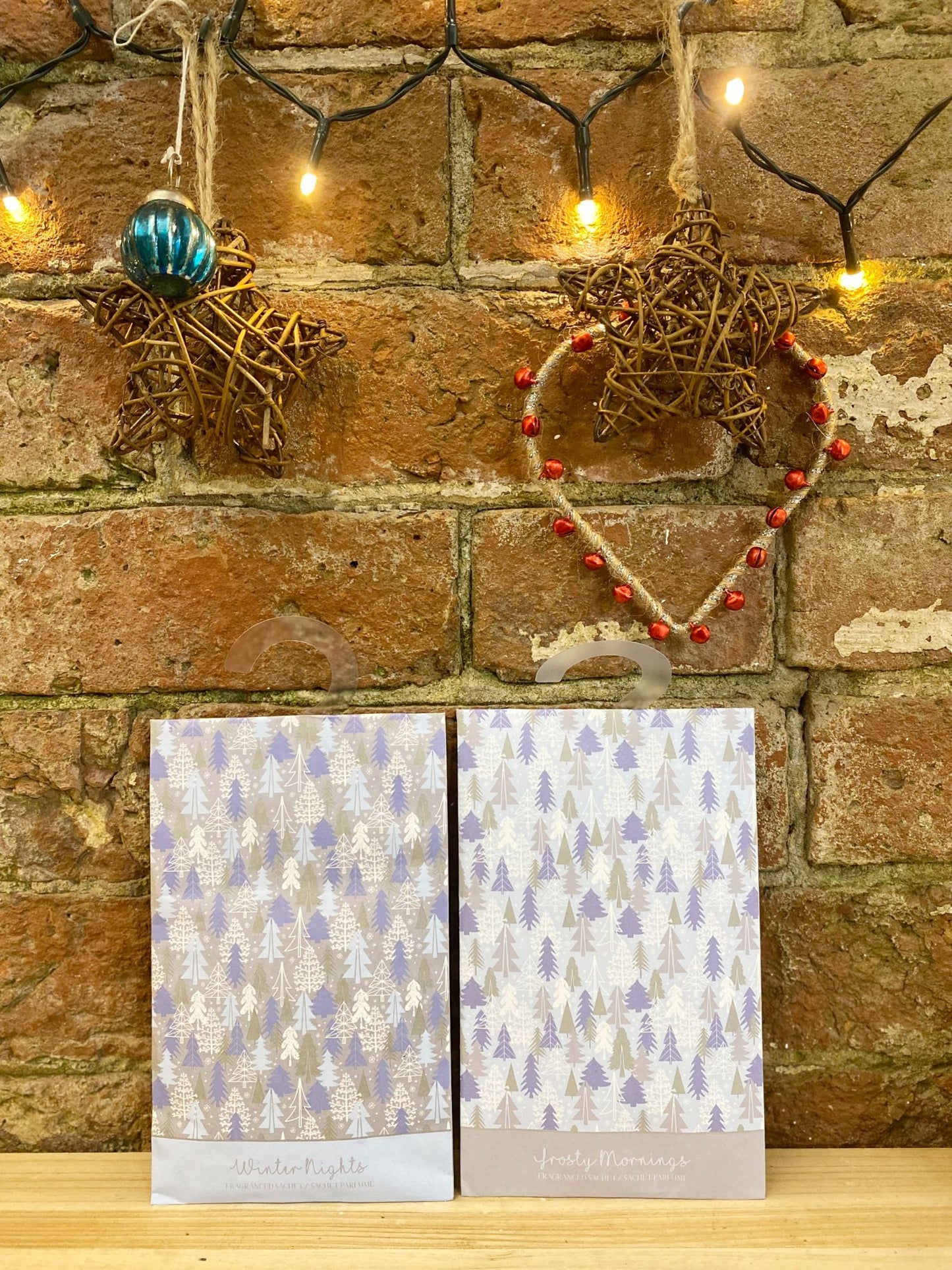 Christmas Fragrance Sachets - Set of 2 Hanging Aromatherapy Bags for Home Decor